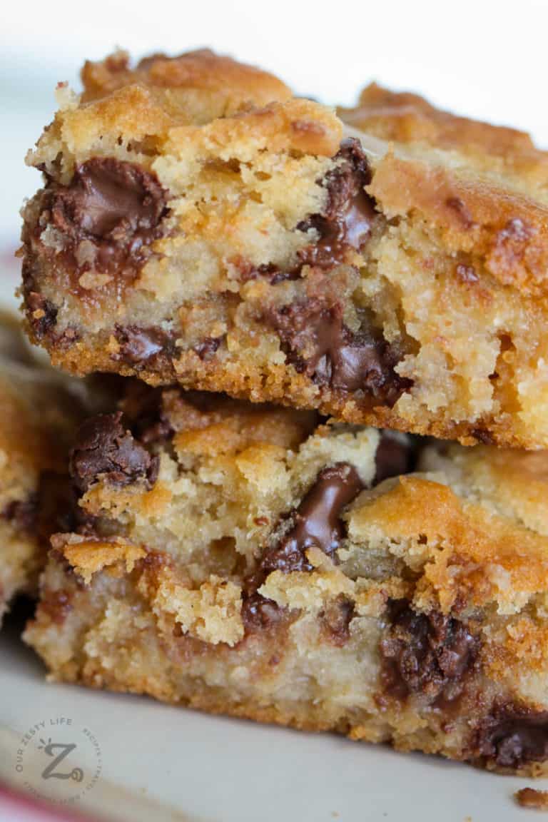 Peanut Butter Chocolate Chip Bars {Ready in 30 Minutes!} - Our Zesty Life