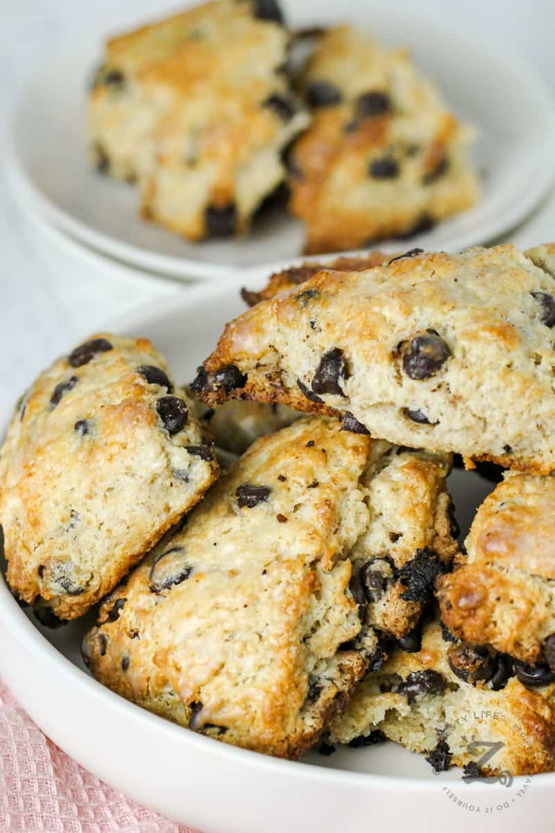 cooked Chocolate Chip Sourdough Scones on a plate