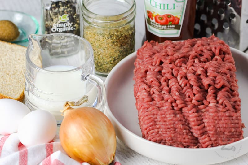 Homemade Meatloaf ingredients