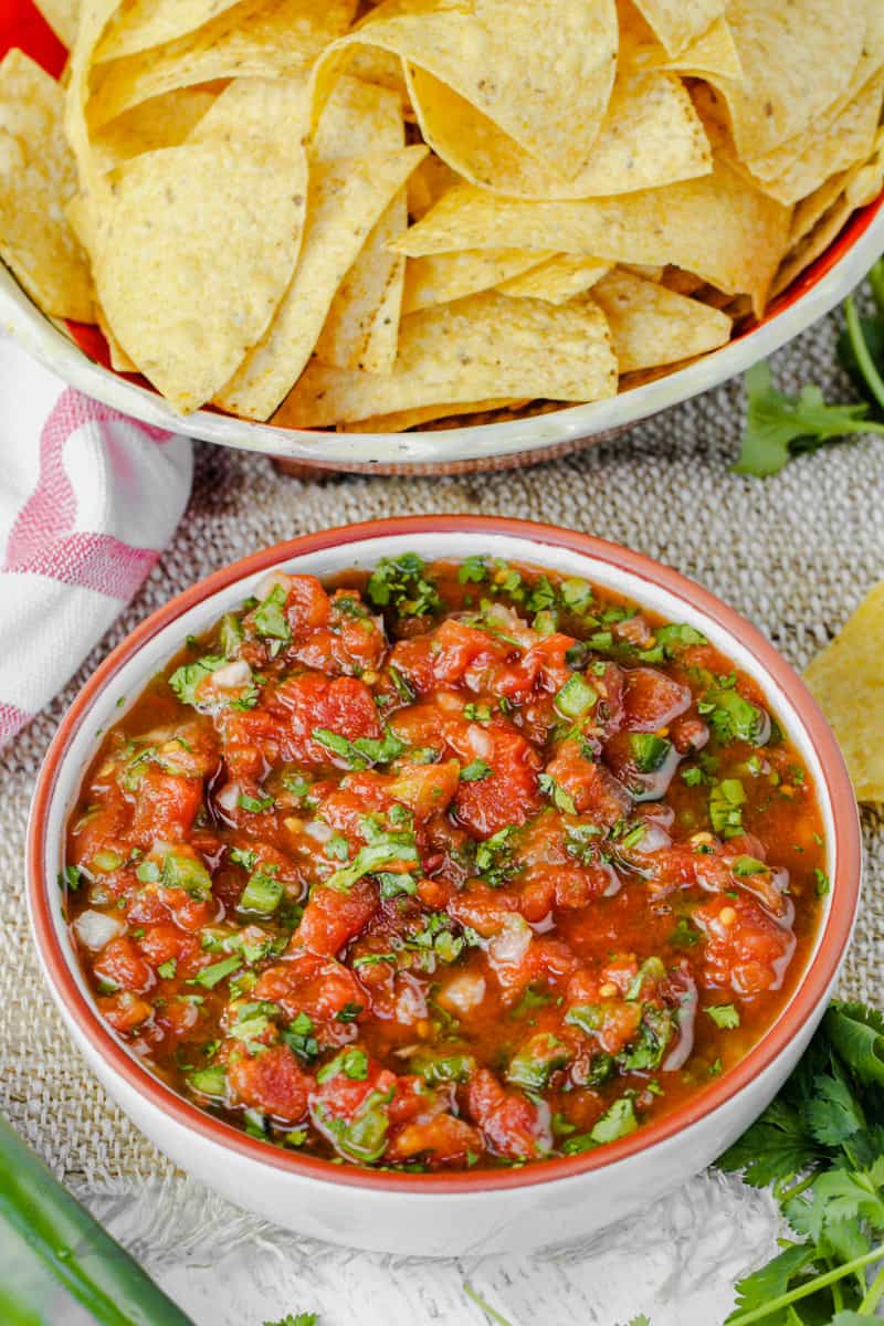 bowl of Restaurant Style Salsa with a bowl of chips