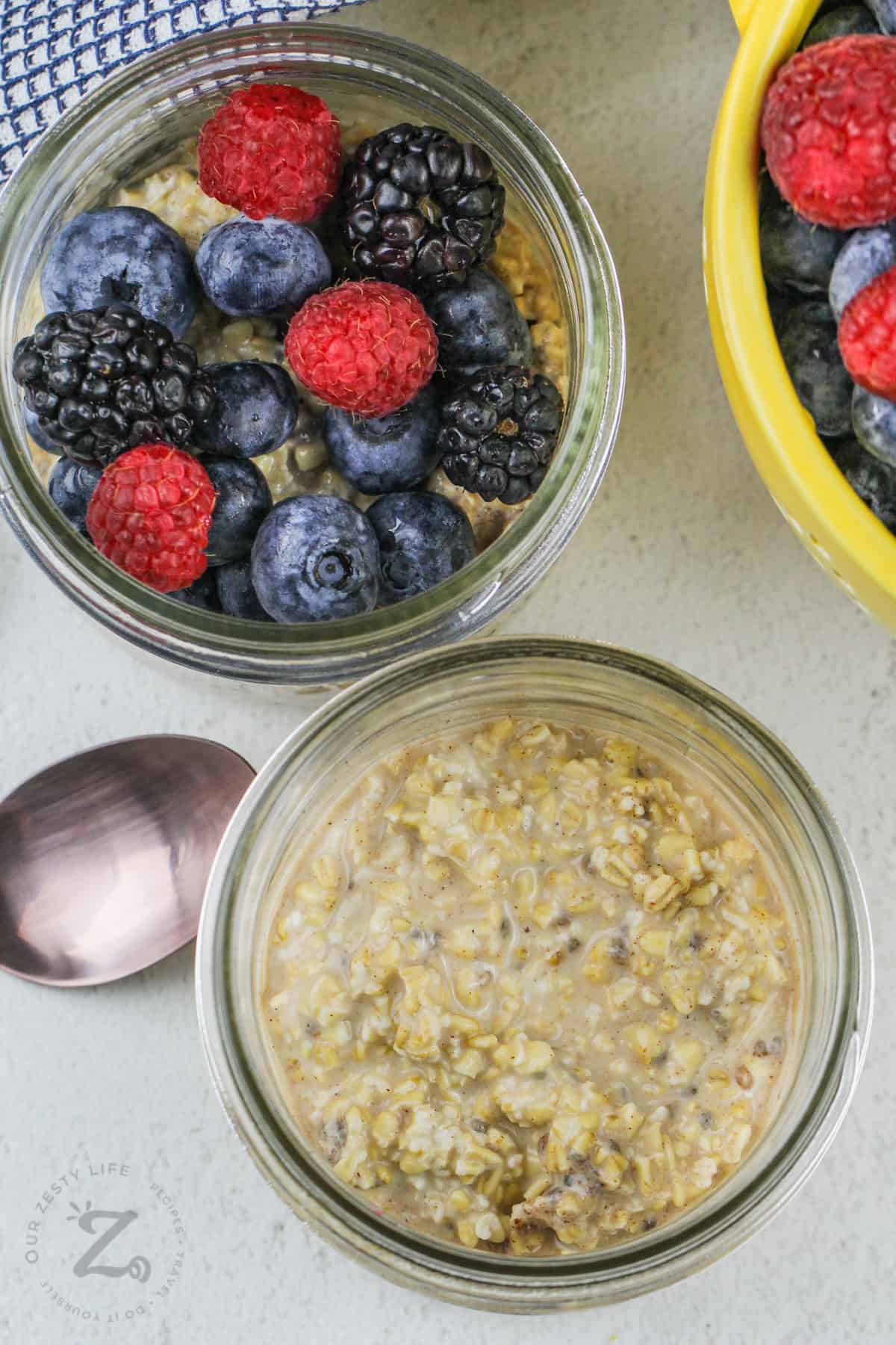 https://ourzestylife.com/wp-content/uploads/2022/01/Overnight-Steel-Cut-Oats-OurZestyLife-12.jpg