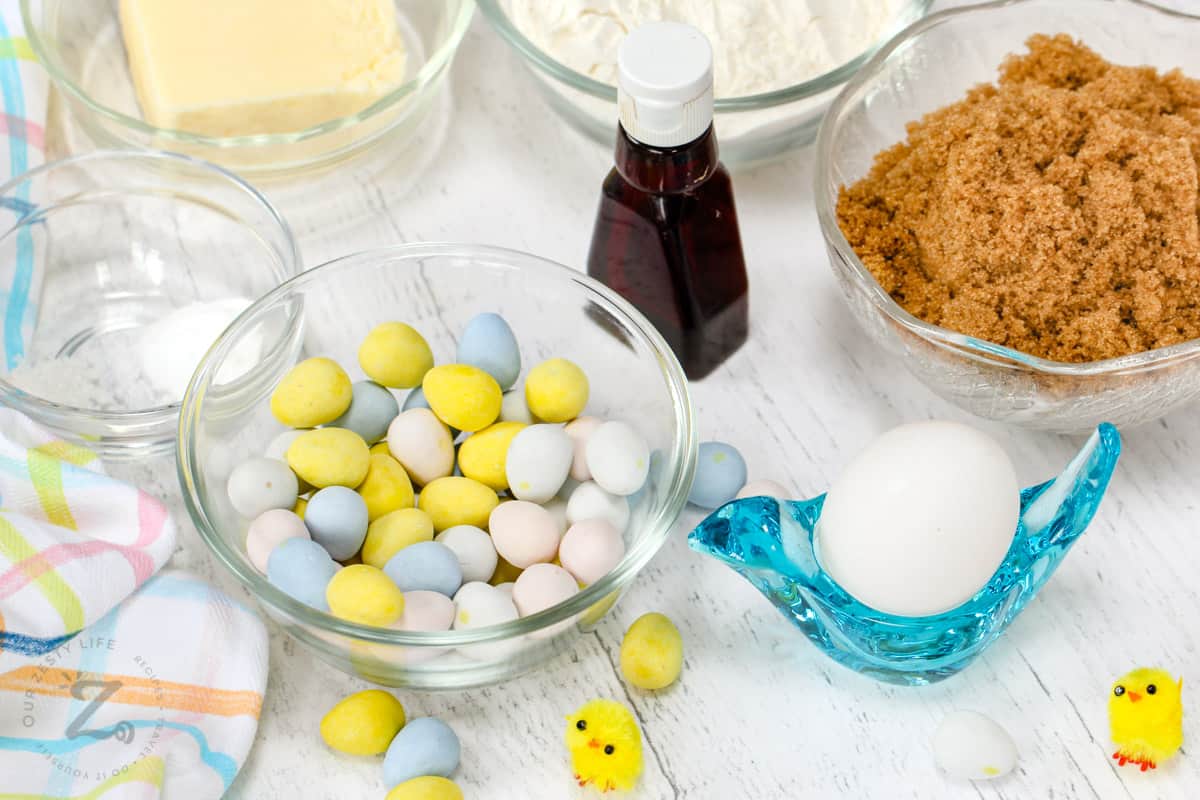 ingredients to make Easter Blondies