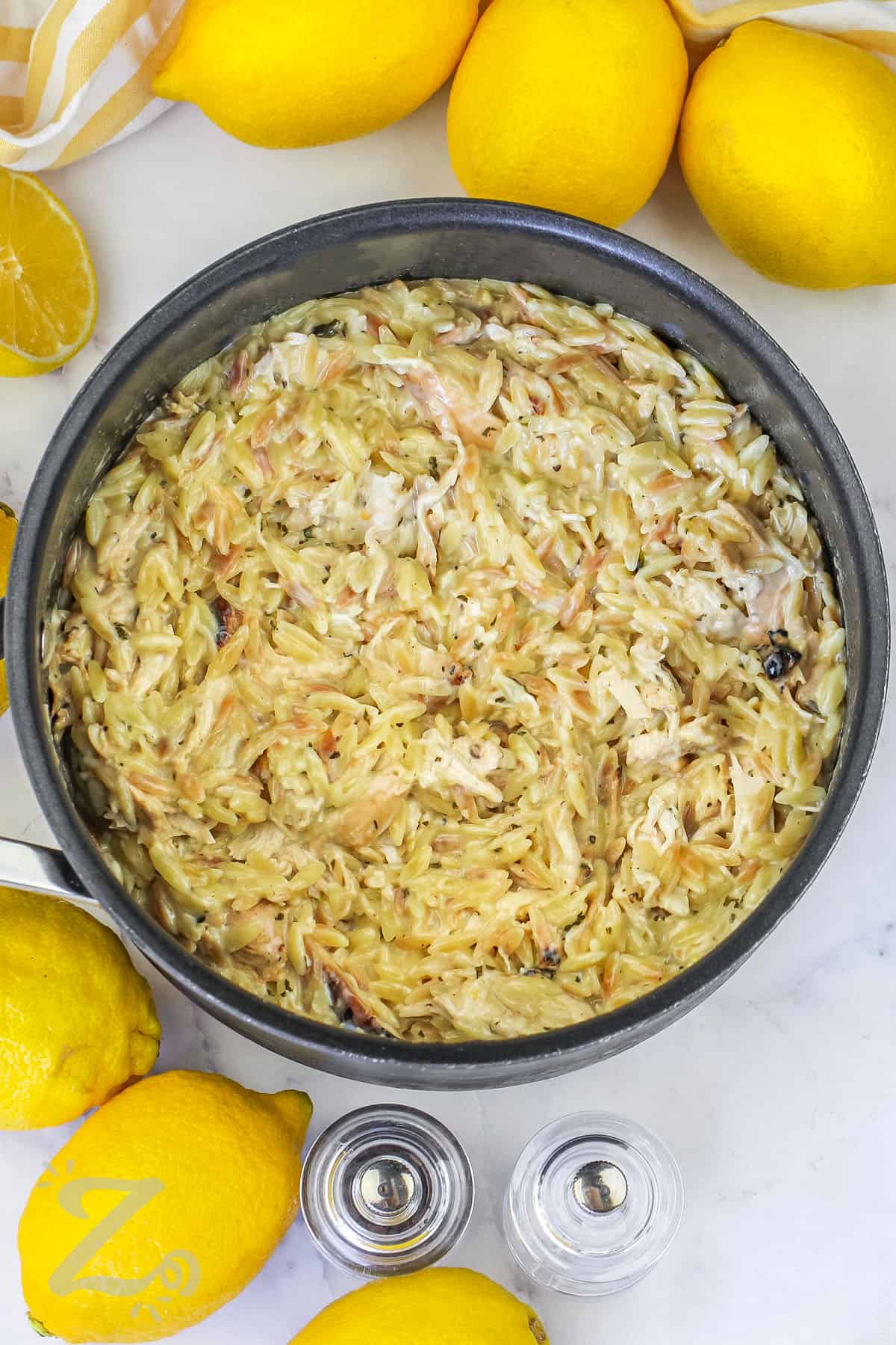 Lemon Chicken Orzo in the pot